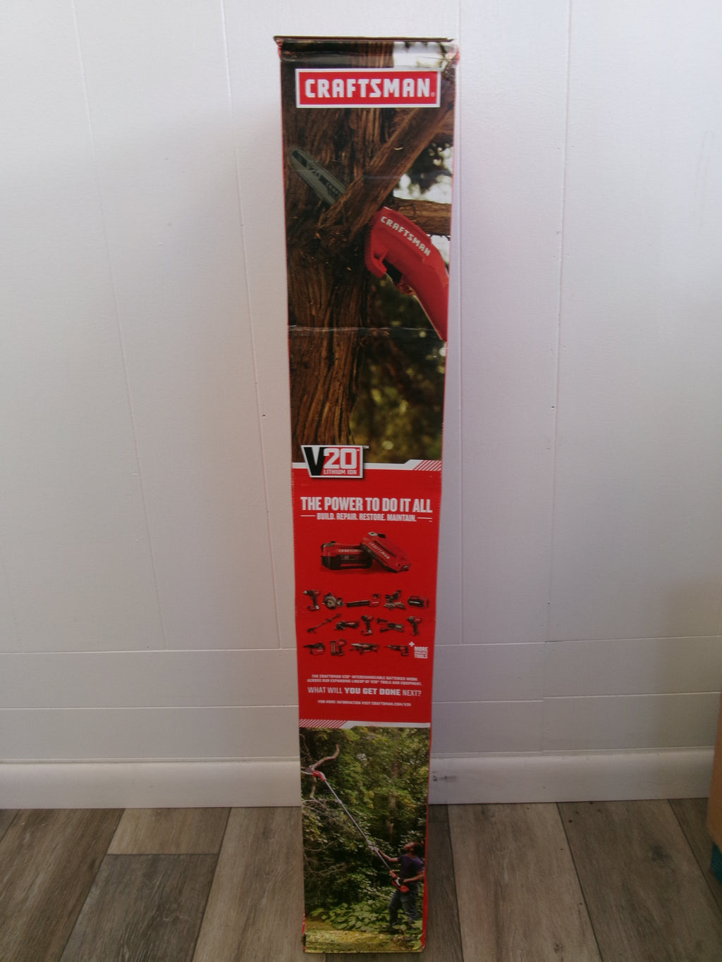 CRAFTSMAN  CMCCSP20B V20* 8-in. Cordless Pole Chainsaw