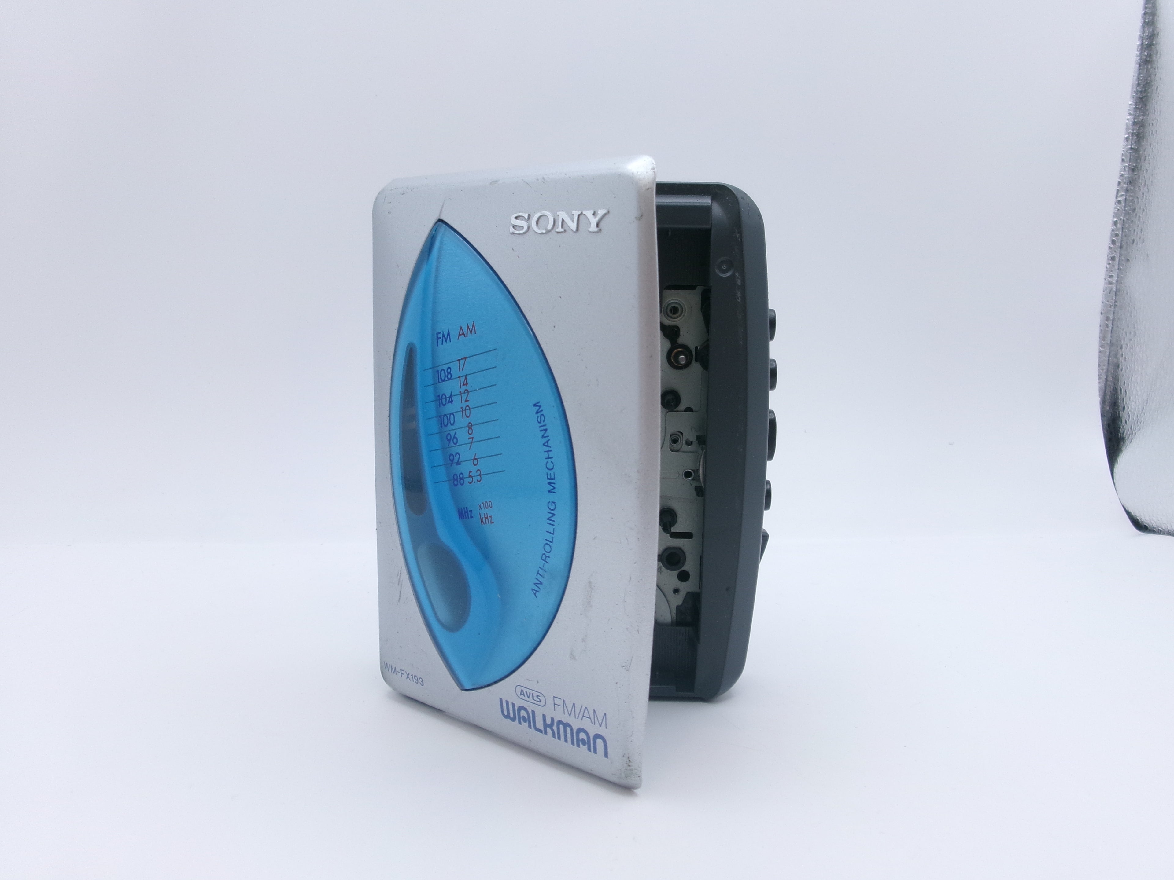 Sony Walkman WM-FX193 Cassette Player FM/AM