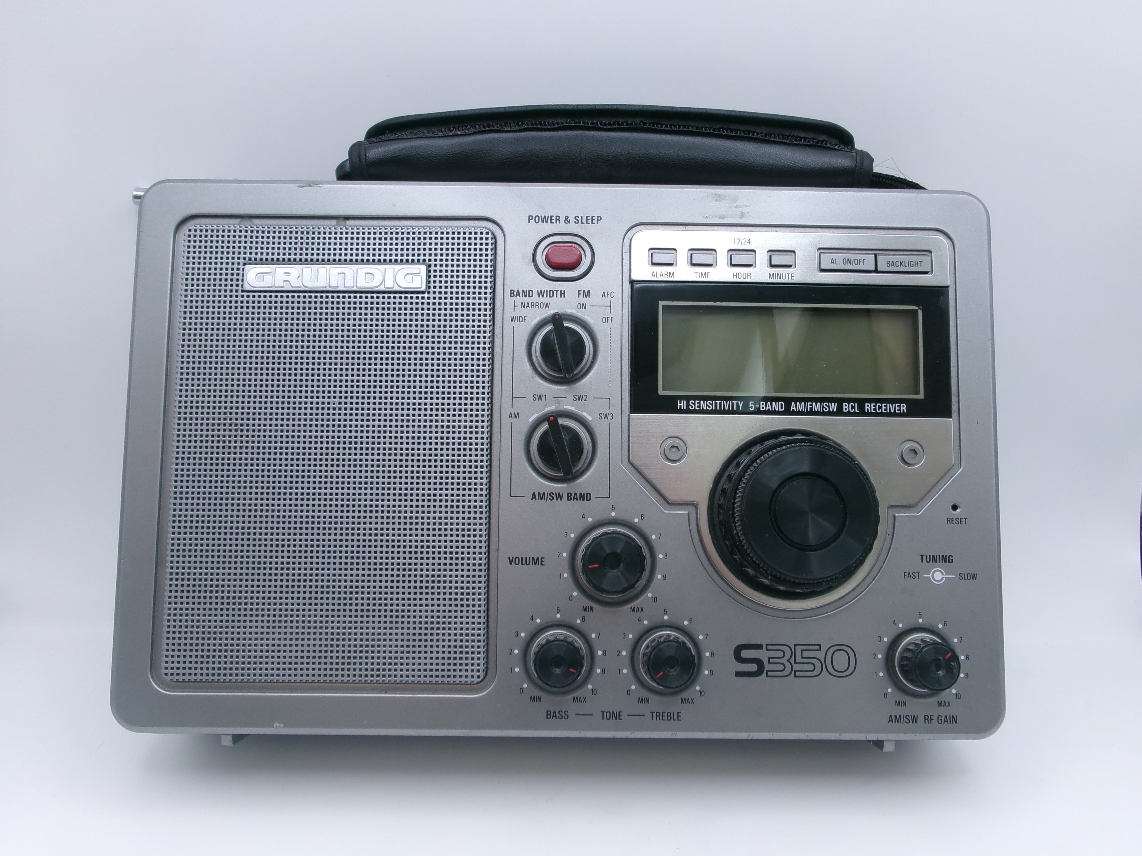 VTG Grundig S350 Portable Field Radio