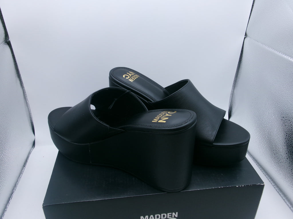 Madden NYC Womens Black BOHO Wedge
