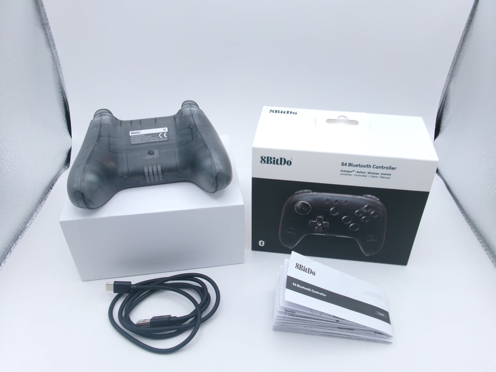 8BitDo 64 Bluetooth Controller - Smoke