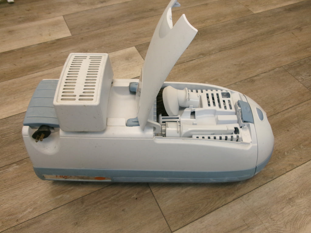 Electrolux LUX Guardian C154E Hepa Filter Canister Vacuum Cleaner