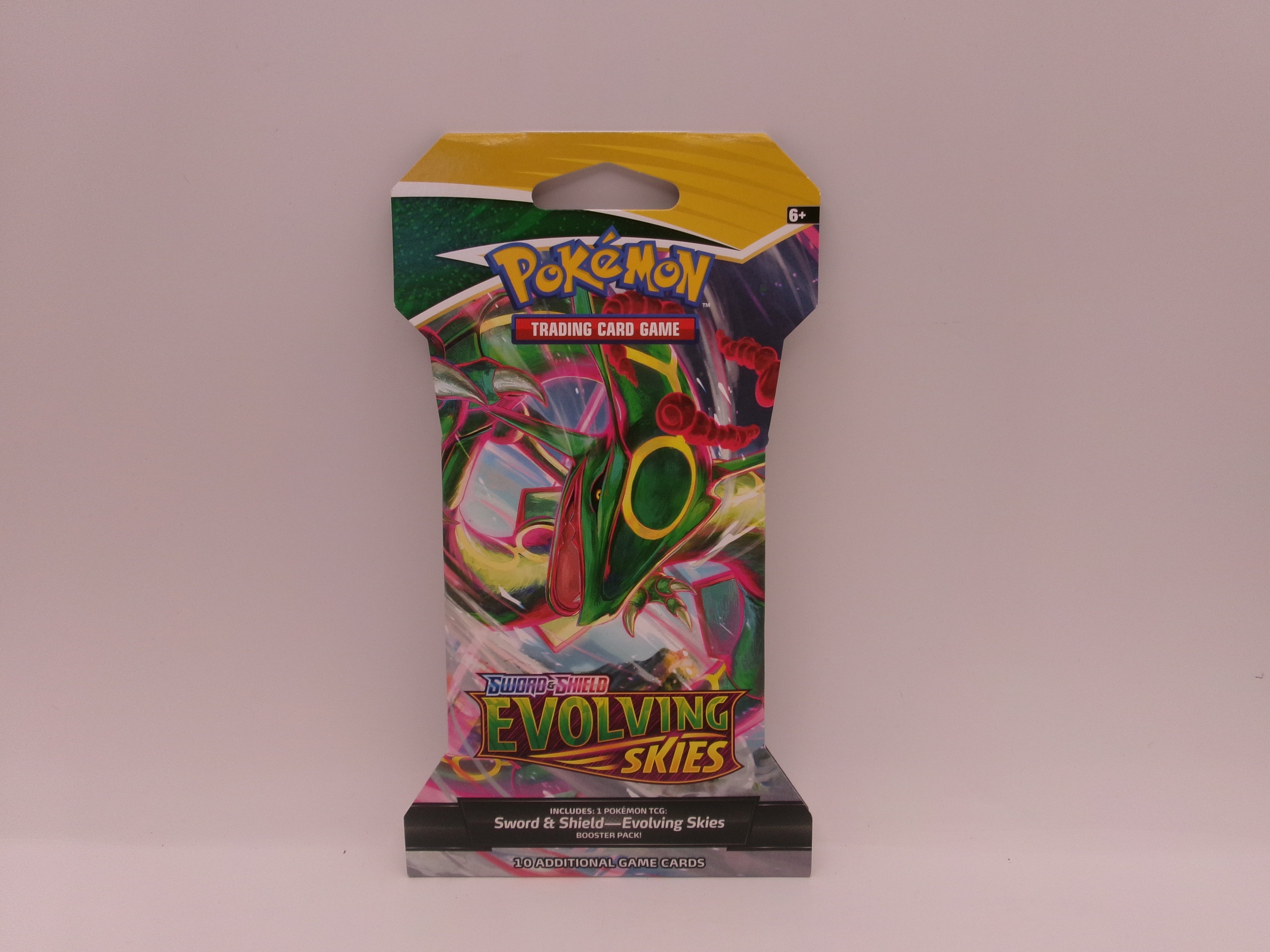Pokemon Sword & Shield: Evolving Skies - Sleeved Booster Pack