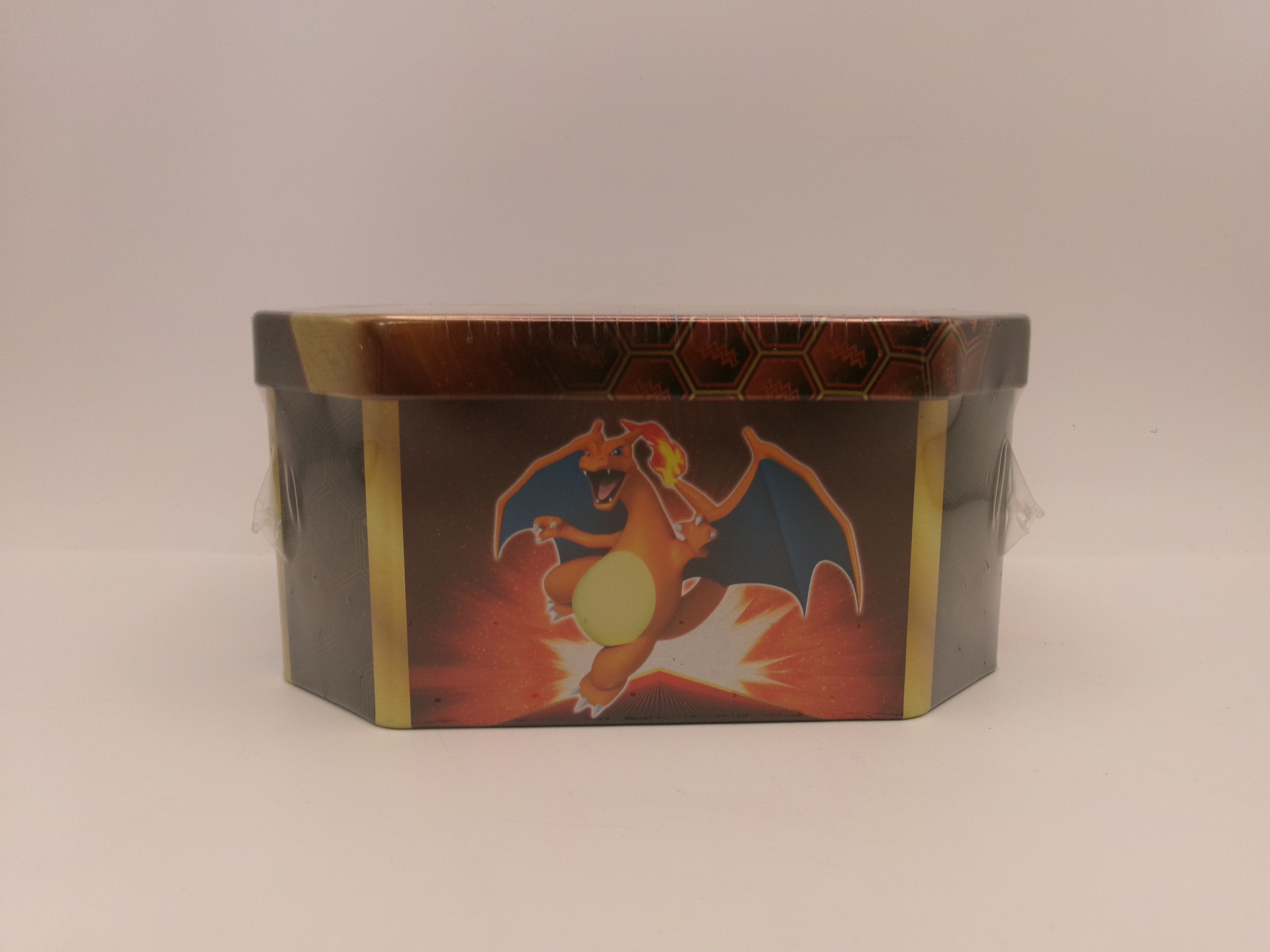 Pokemond Trading Crads Hidden Fates Raichu 10