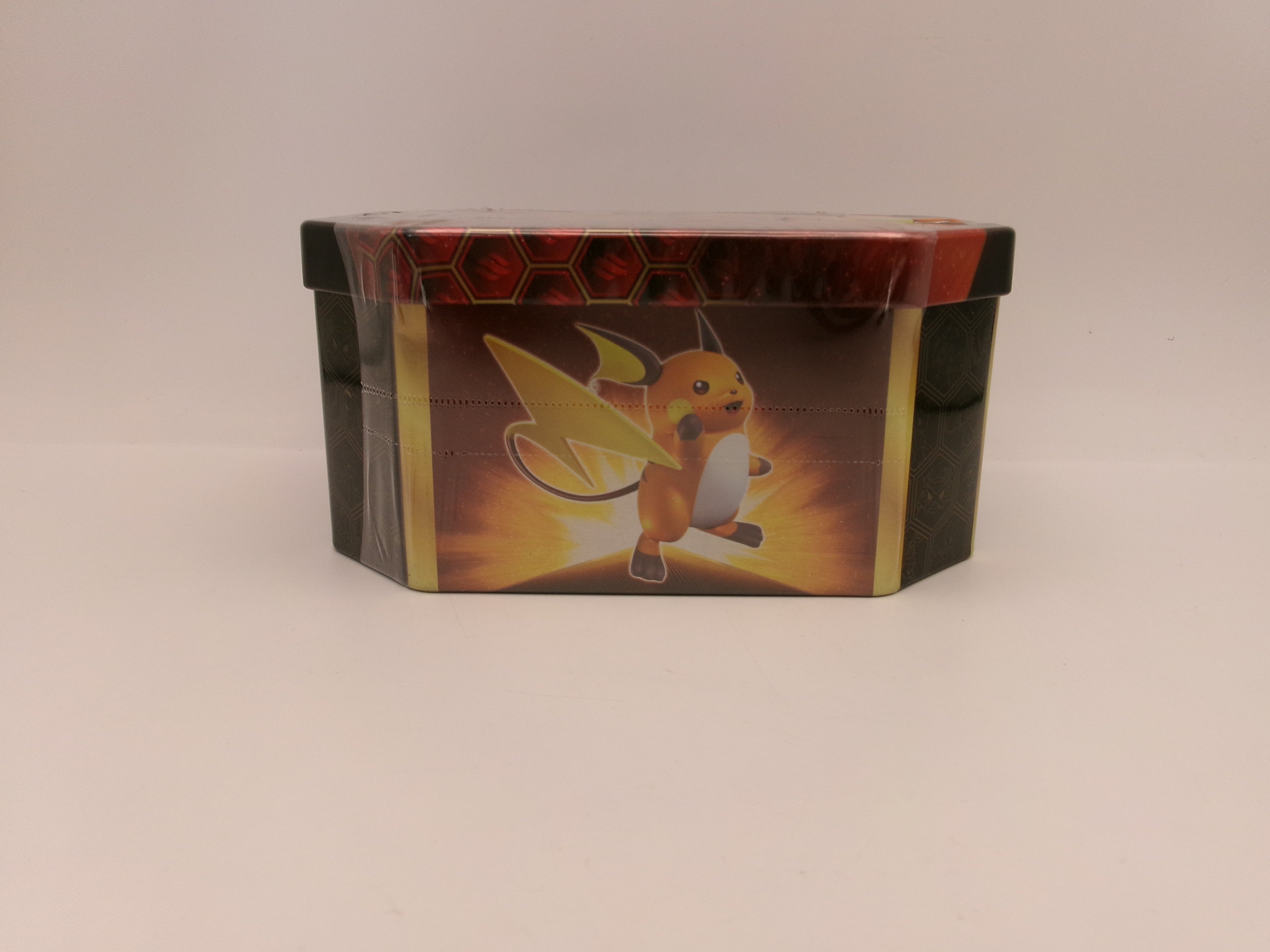 Pokemond Trading Crads Hidden Fates Charizard 10