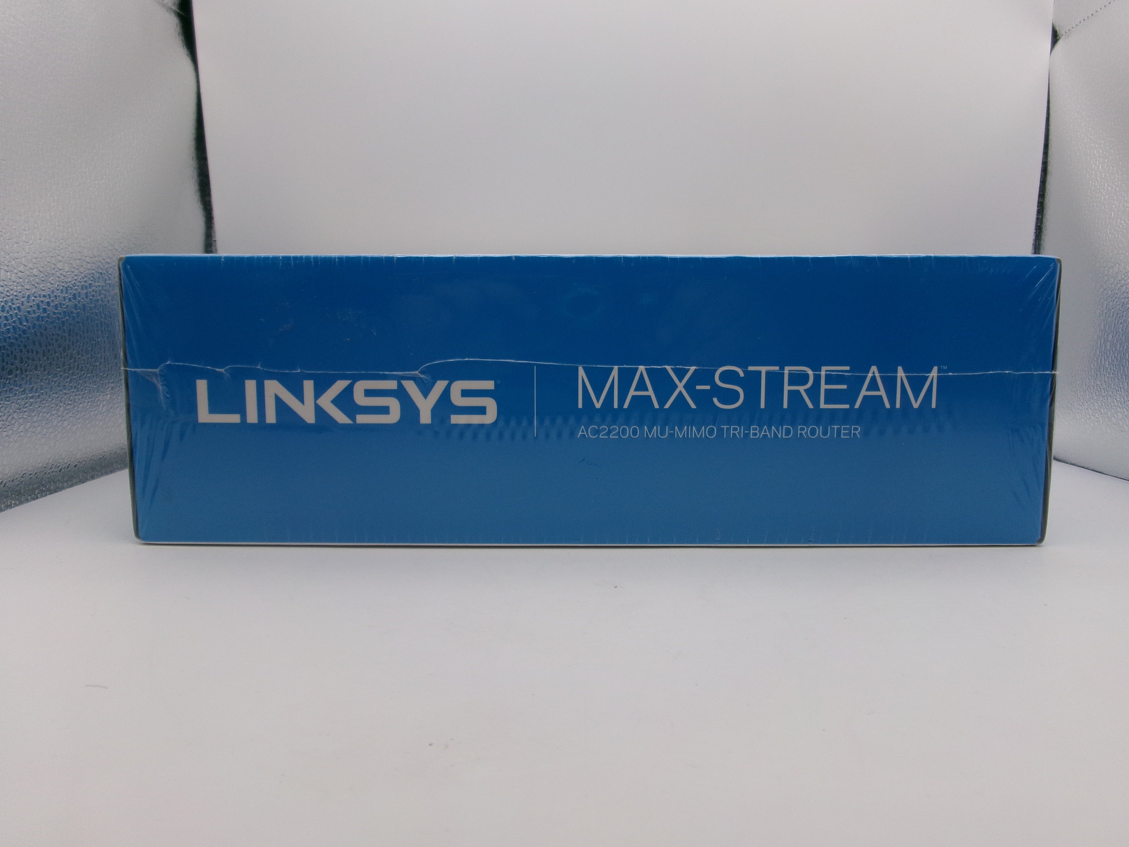 Linksys EA8300 Max Stream Tri-Band Wifi 5 Router AC2200 Streaming & Gaming Black