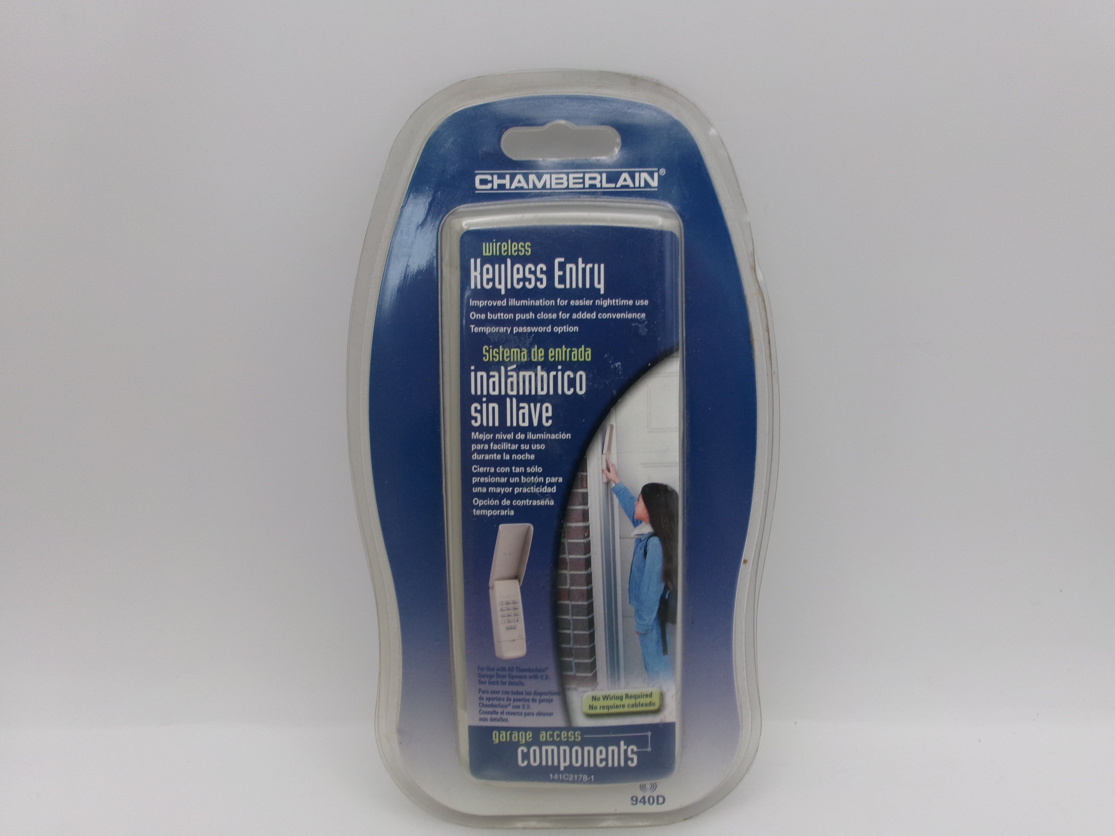 Chamberlain 940D Wireless Keyless Entry Garage Door Opene