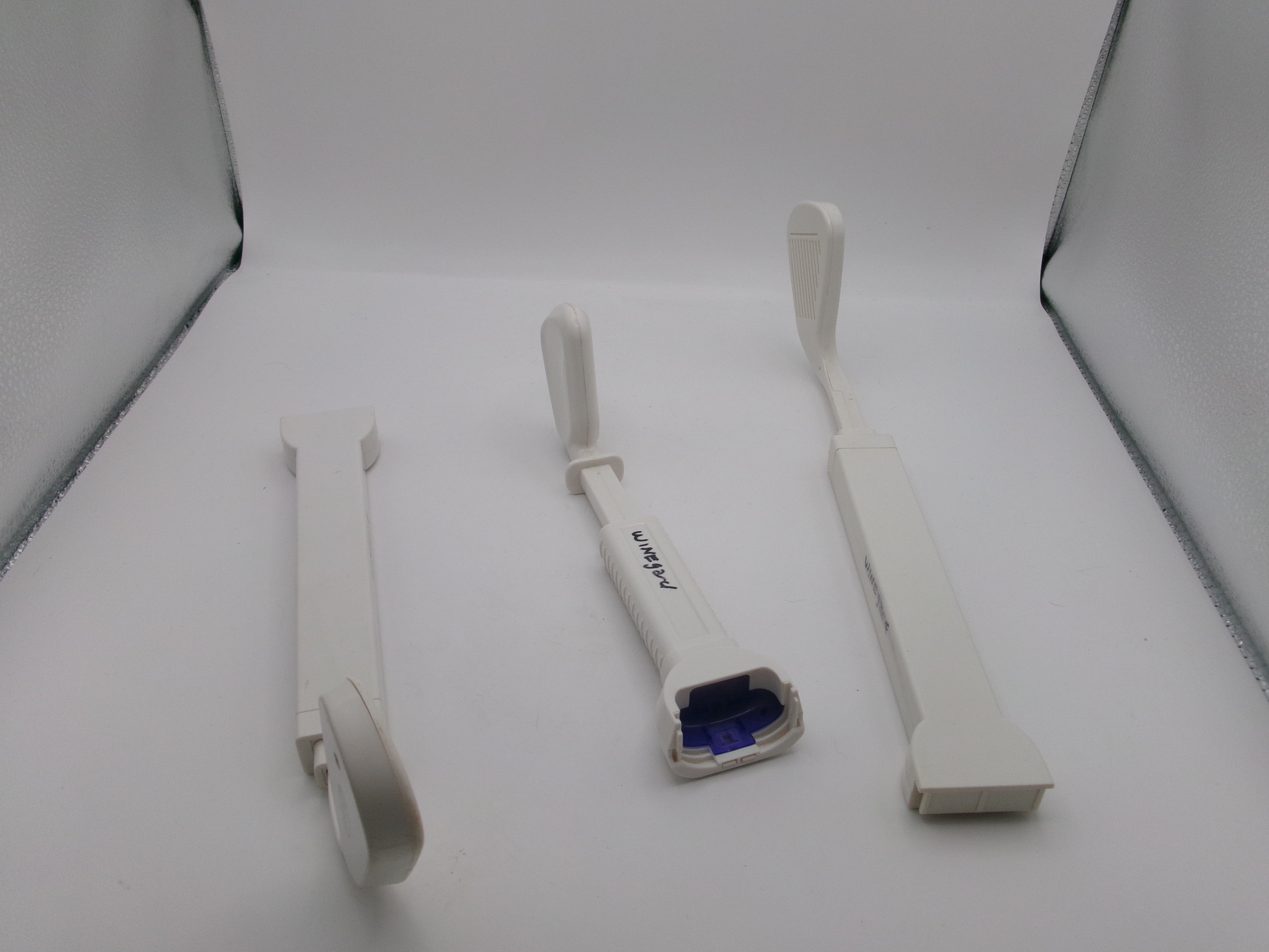 Nintendo Wii Sports Pack Accesories Zapper Gun, Hand Gun, Baseball Bats, Tennis Rackets, Golf Clubs, and Steering Wheel