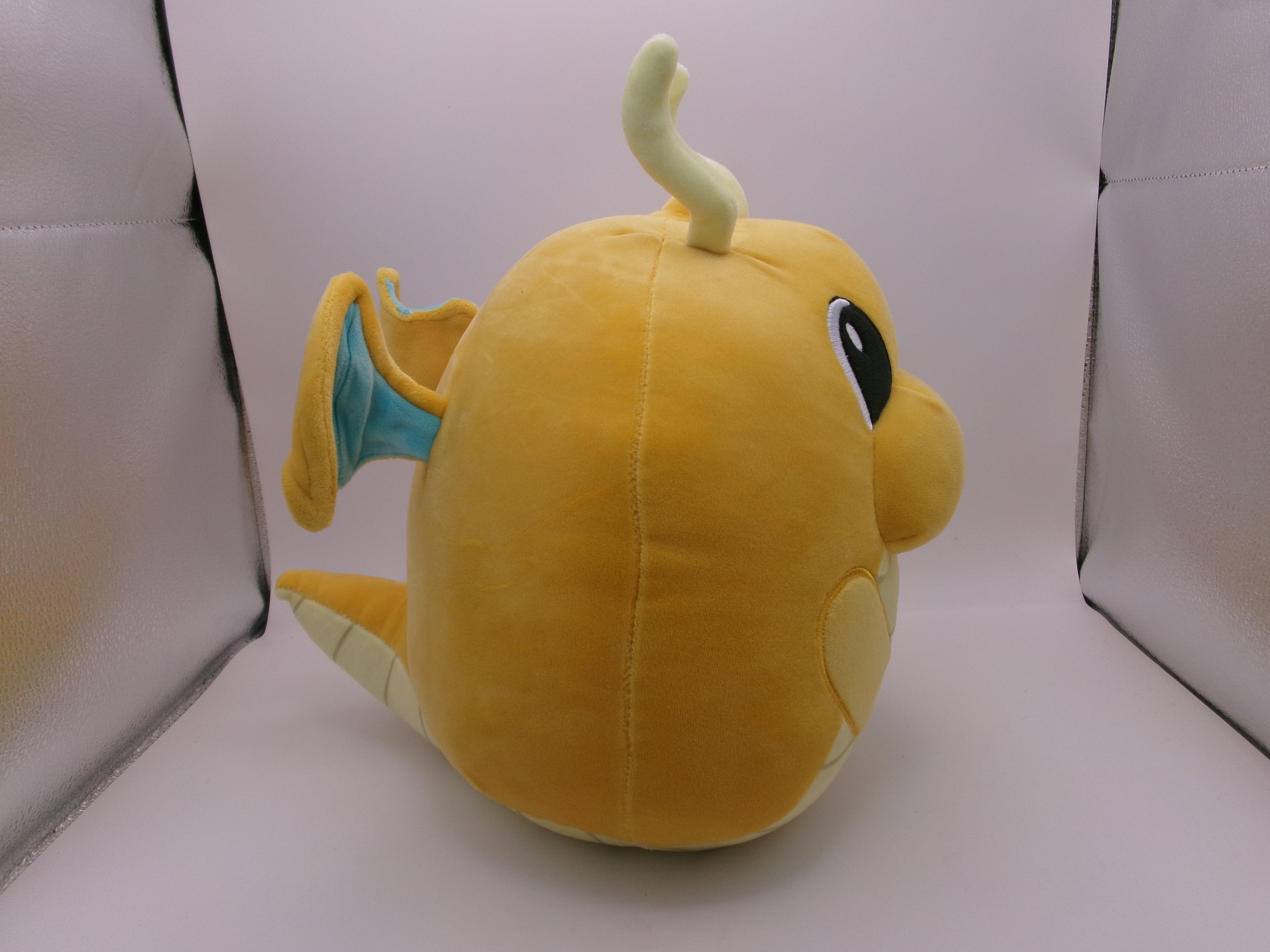 Squishmallows Dragonite Pokémon 10 Inch Plush