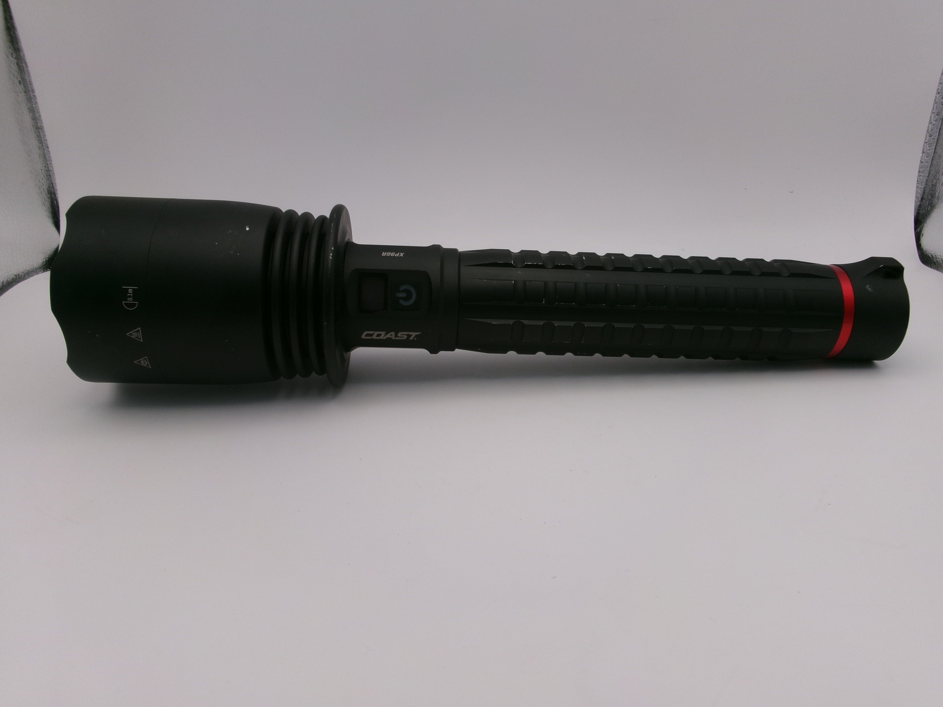 XP86R 15000 Lumens LED Rechargeable Flashlight