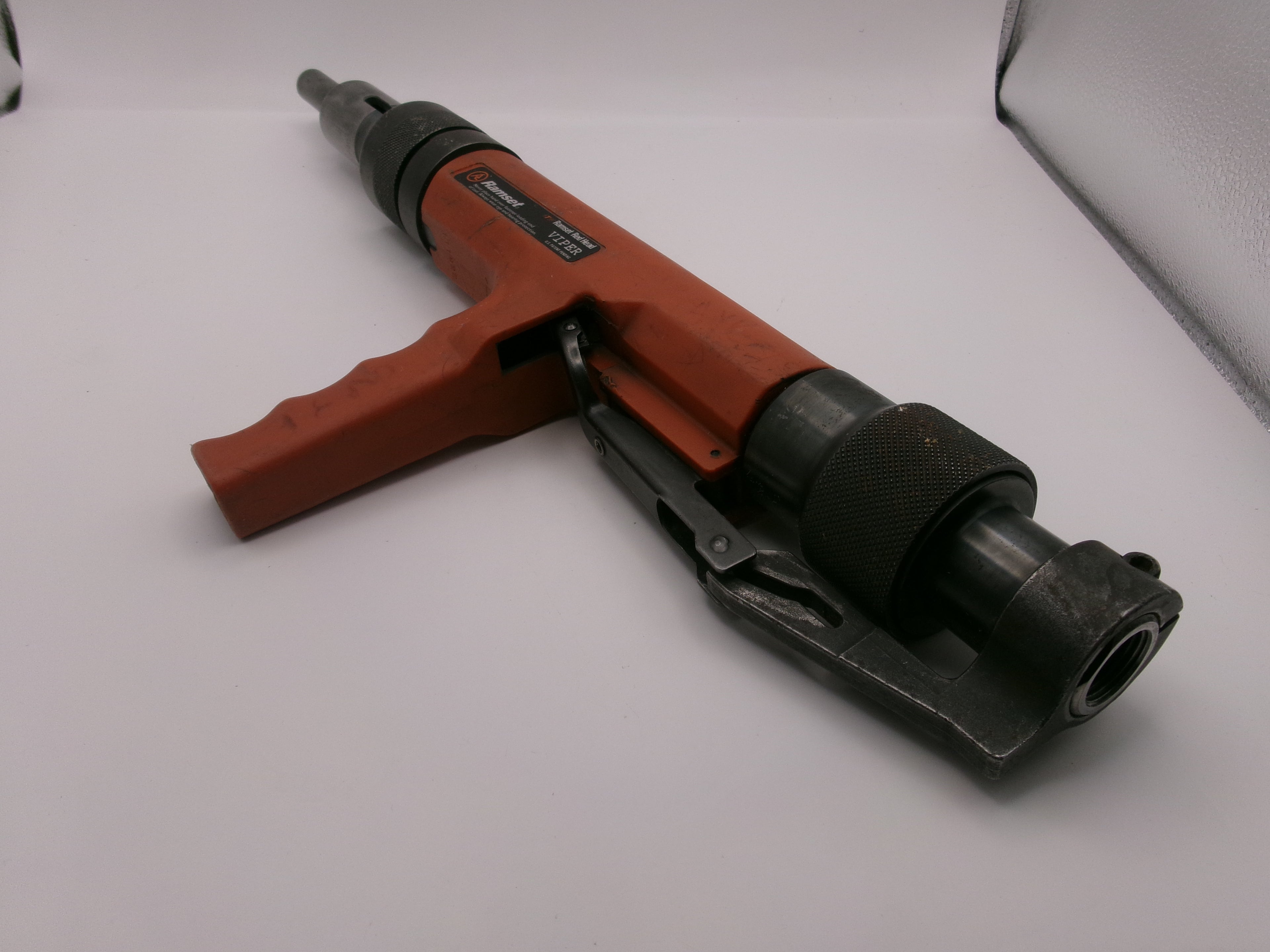 ITW Ramset Red Head VIPER-4 Viper-4 27 Caliber Powder Actuated Tool 111922