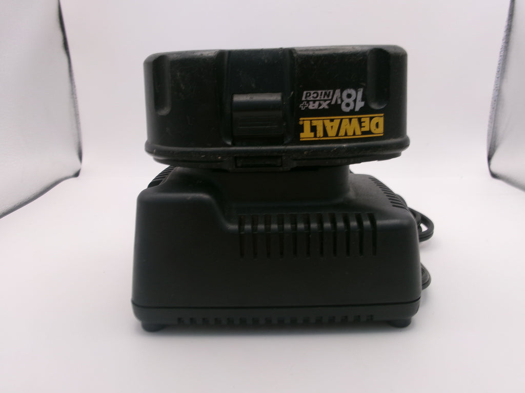 DeWalt 18v XR+ NiCd Battery DW9096 and  DeWALT DW9116 7.2V-18V 1 Hour