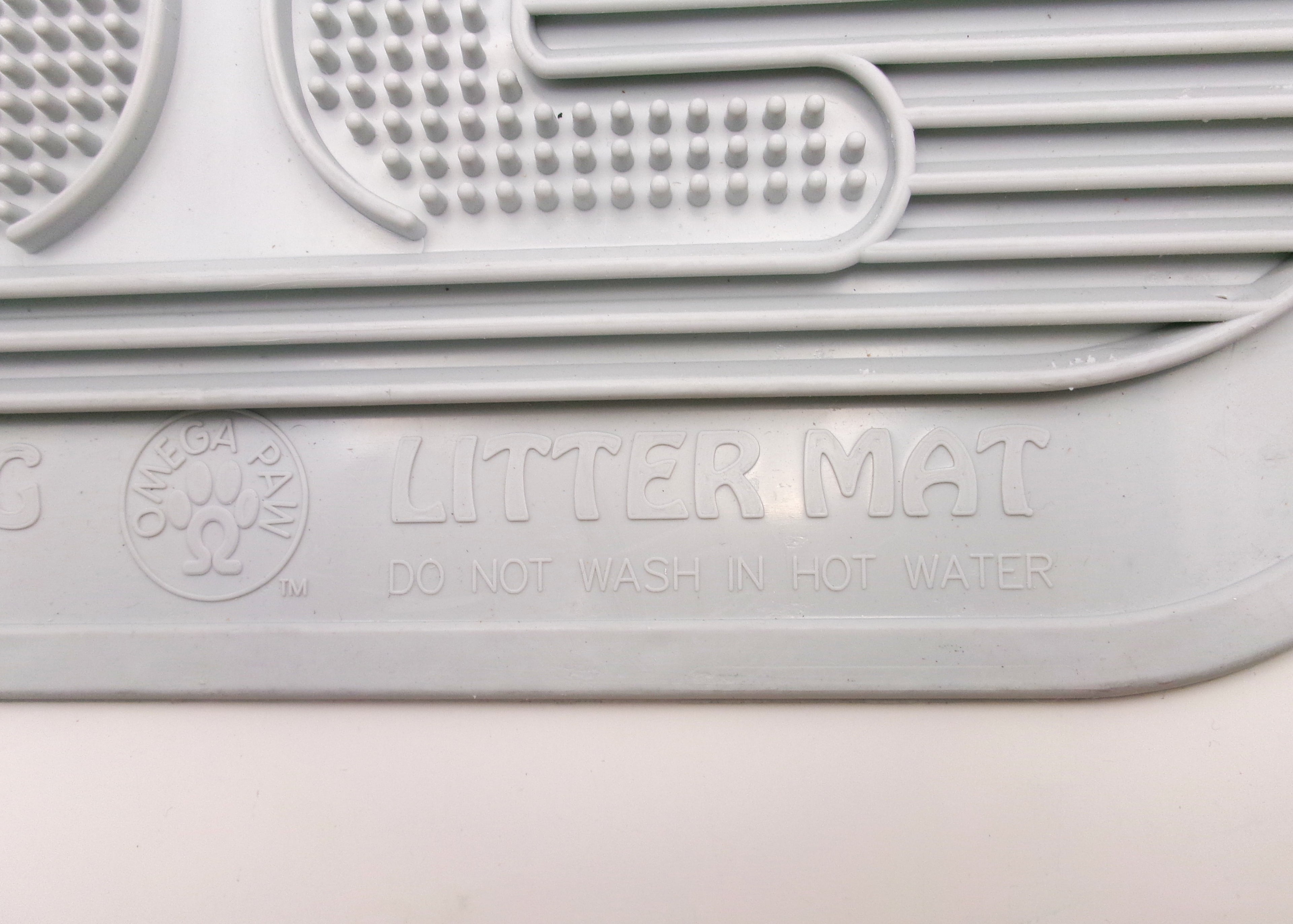 Omega Paw Cleaning Litter Mat