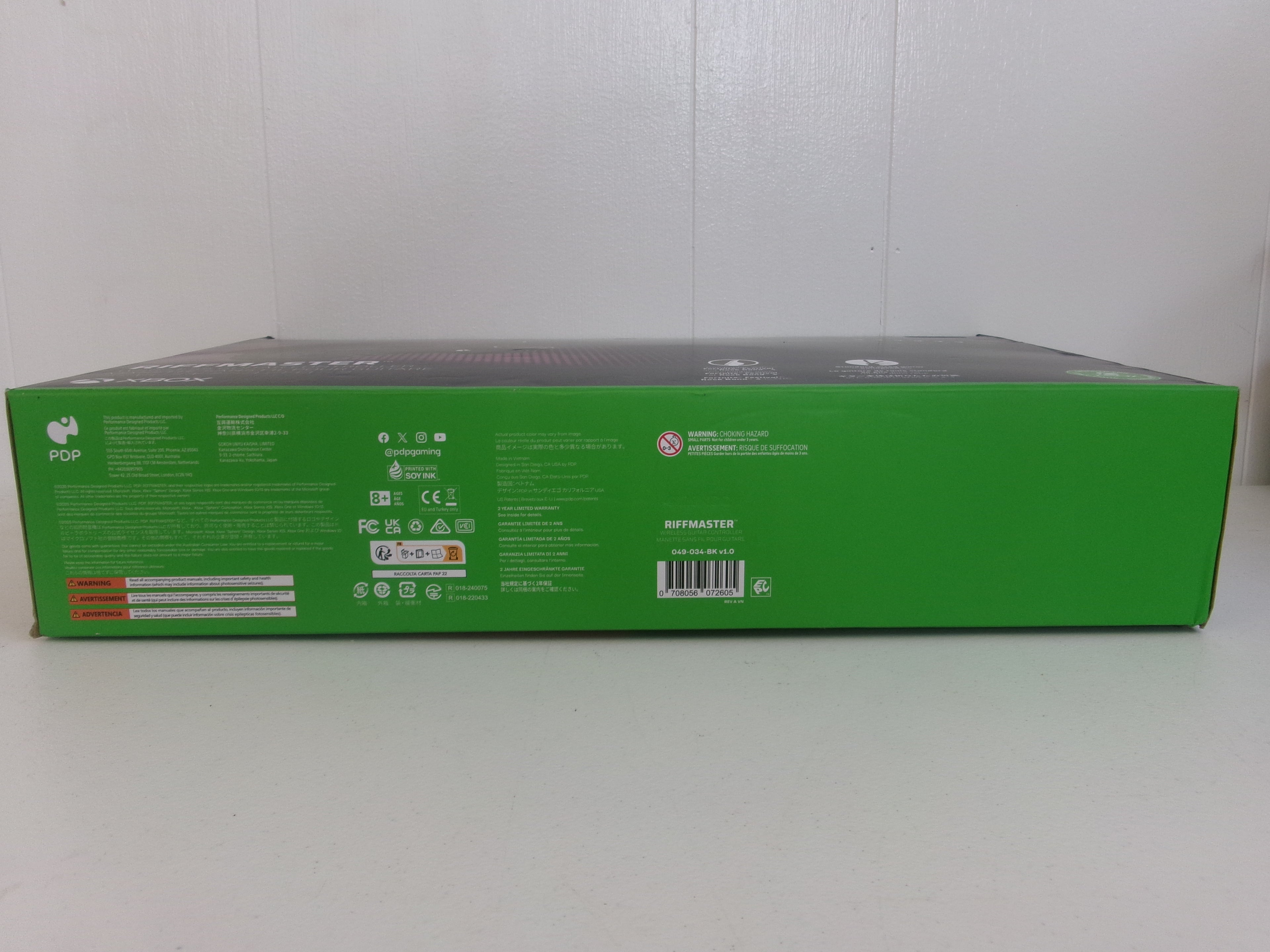 Xbox 049-034-BK PDP Riffmaster Wireless Guitar Controller