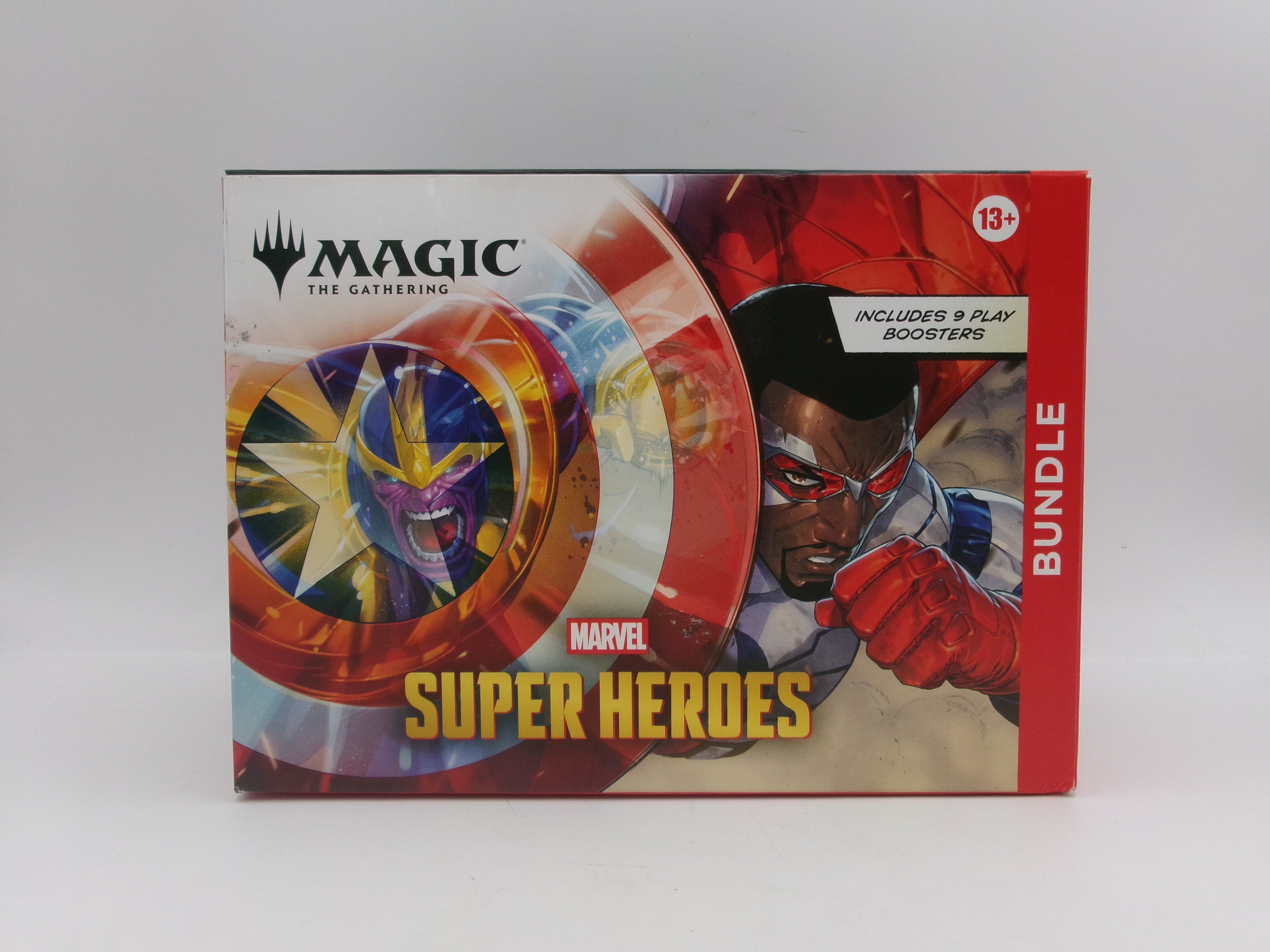 Magic: The Gathering Marvel Super Heroes Bundle Box