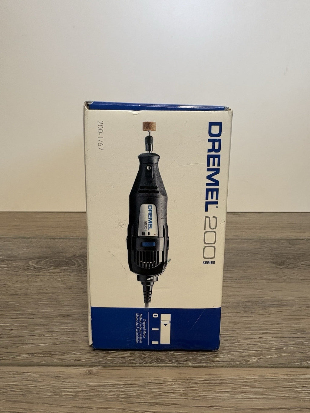 Dremel 200 Series Corded 2 Speed Rotary Tool  15 Accessories & 1 Attachment
