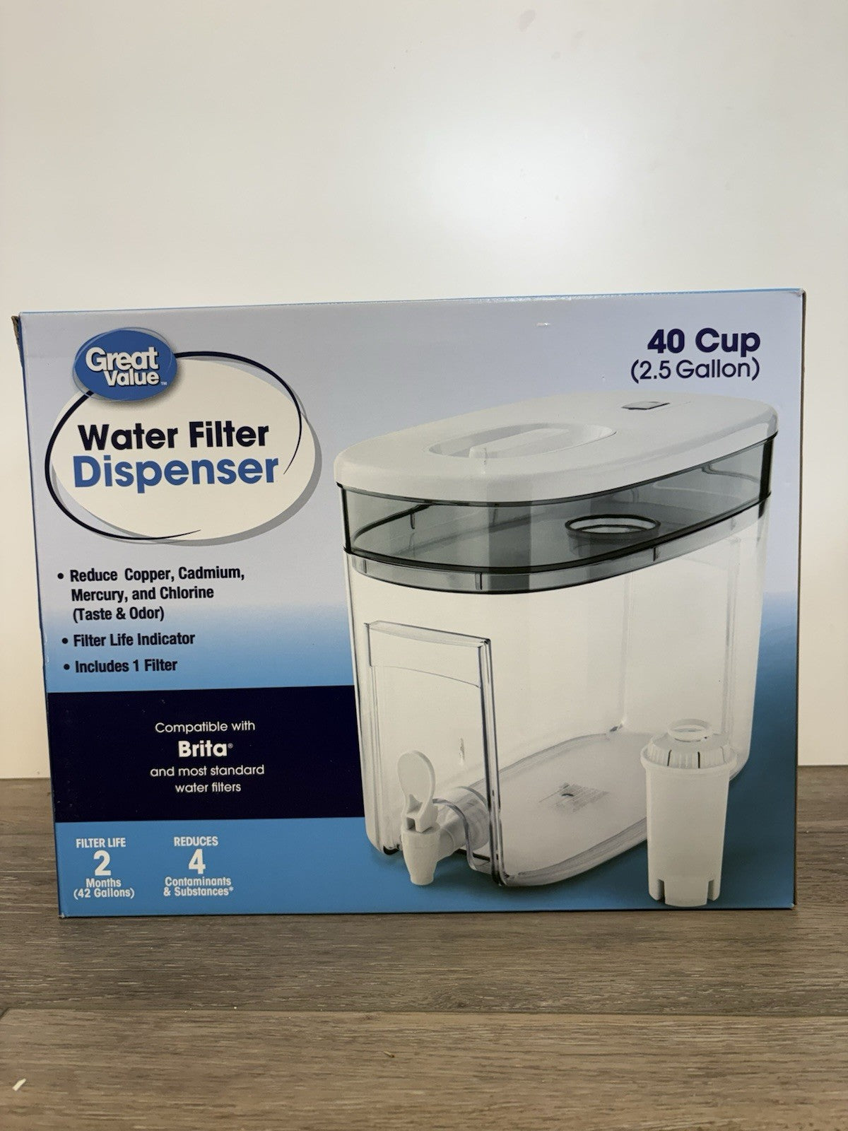 Great Value Water Filter Dispenser BPA-Free 40 Cup Capacity White w/Lid 2 Filter