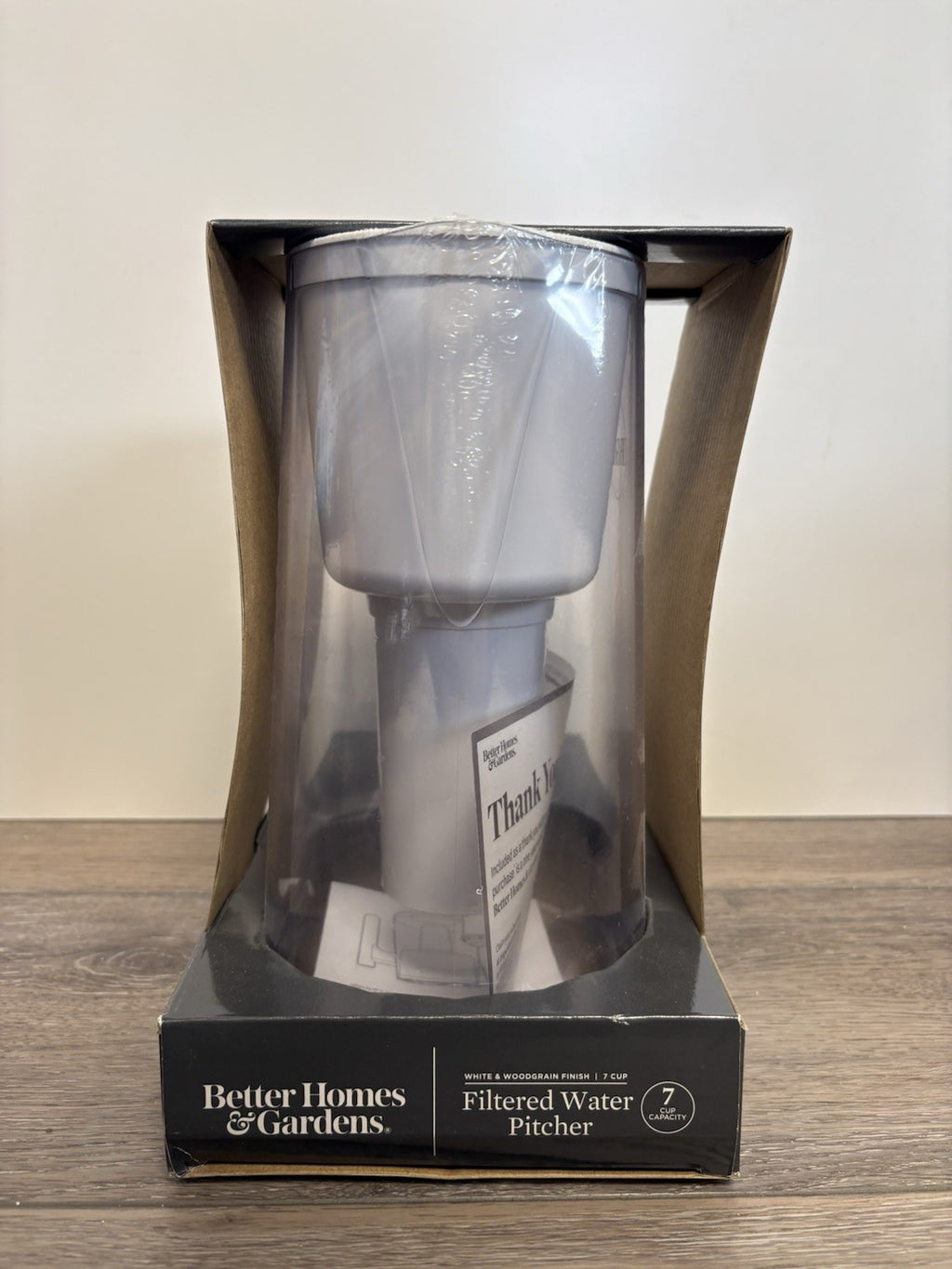 Better Homes & Gardens White Water Filter Pitcher New 7 Cup