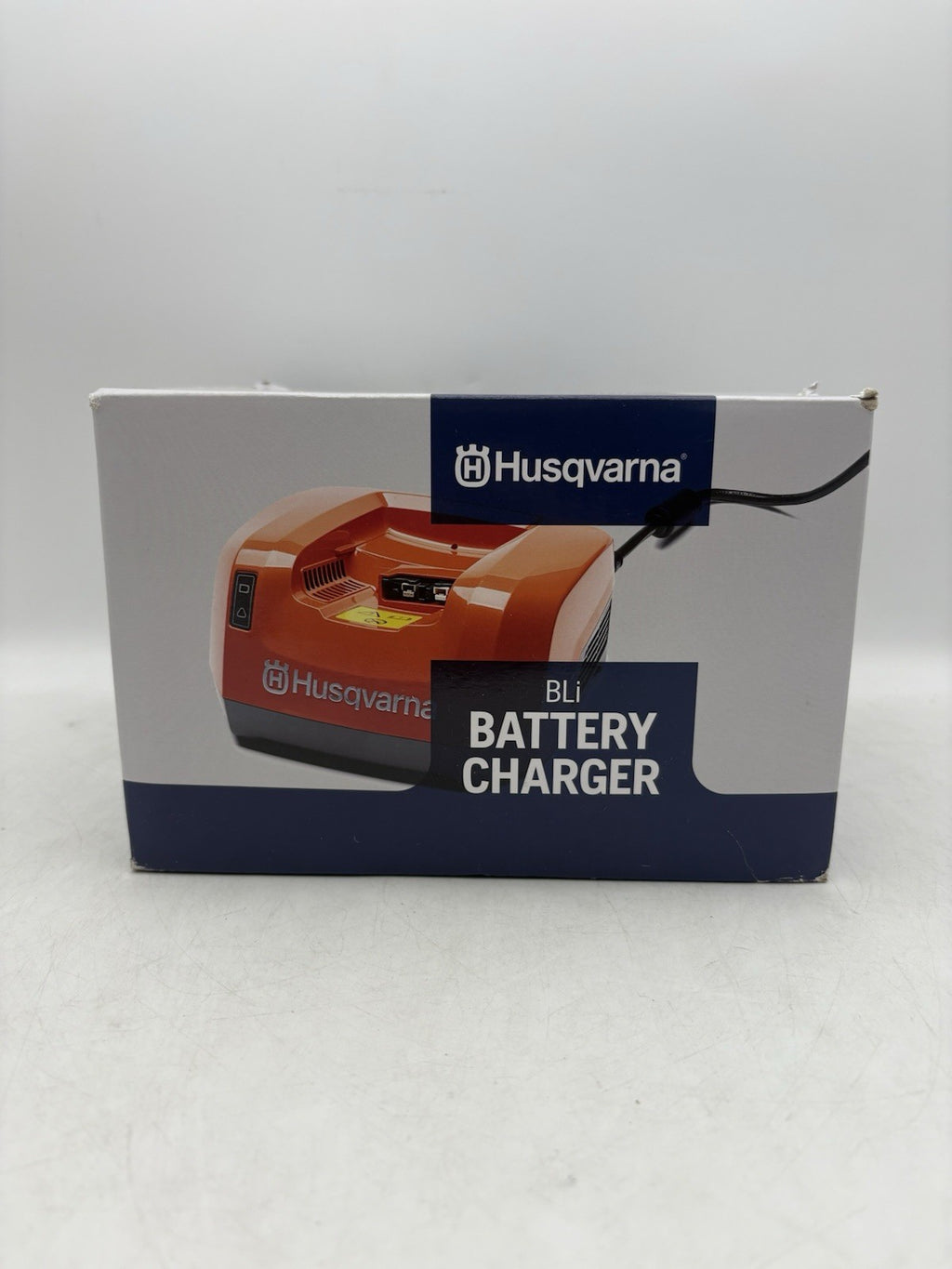 Genuine OEM Husqvarna 967091403 QC330 BLi Battery Fast Charger 330 Watt