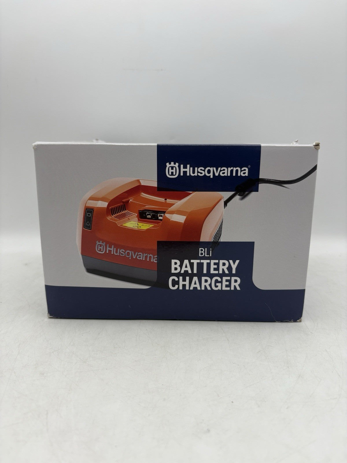 Genuine OEM Husqvarna 967091403 QC330 BLi Battery Fast Charger 330 Watt