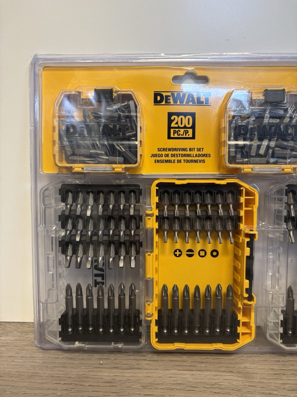 DeWalt 200 Pc. Screwdriving Bit Set DWAF12200