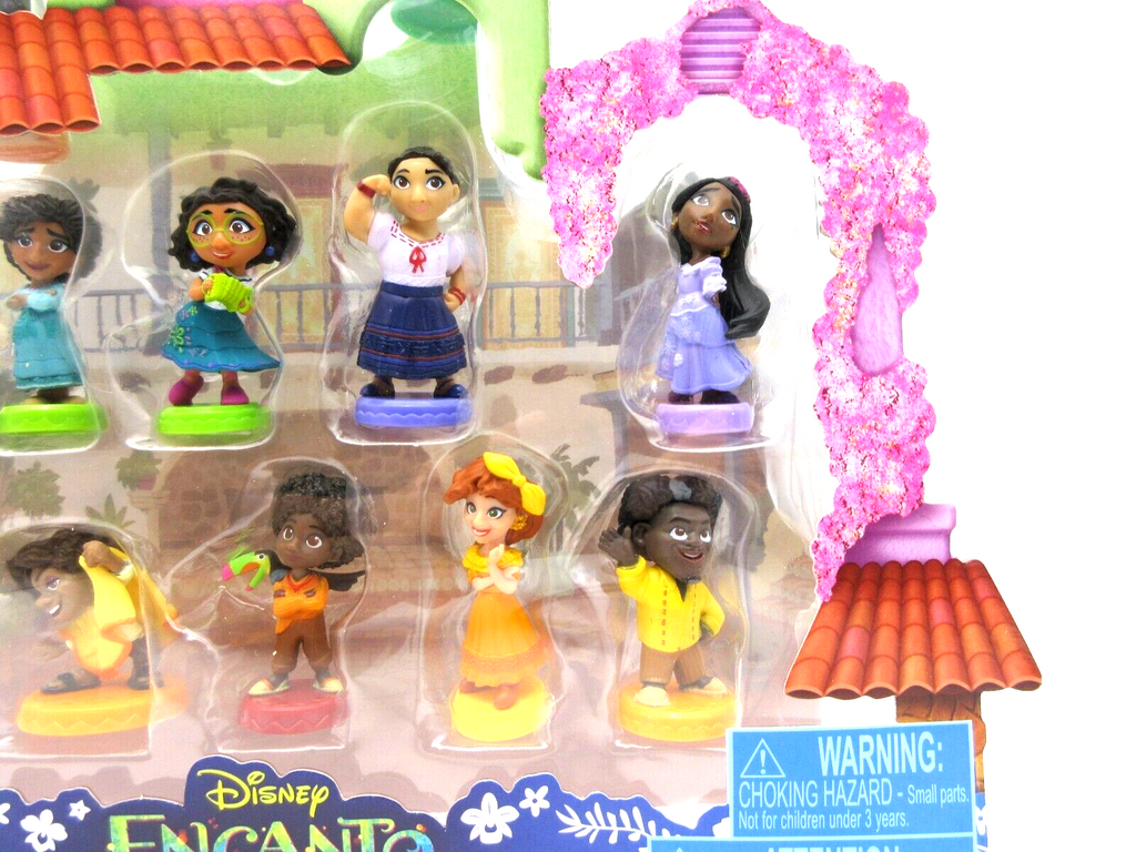 Brand New Disney's Encanto Movie Mi Familia 12 Toy Figure Set Figurines In-Hand