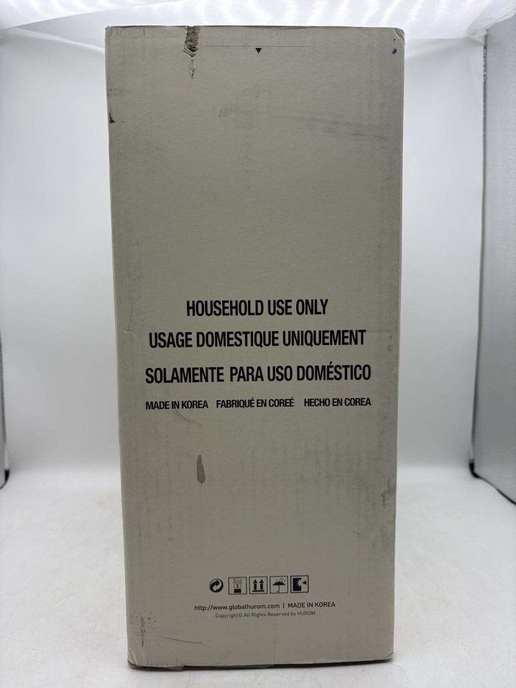 Hurom H310A Masticating All In One Juicer Small , Slow Squeeze Technology