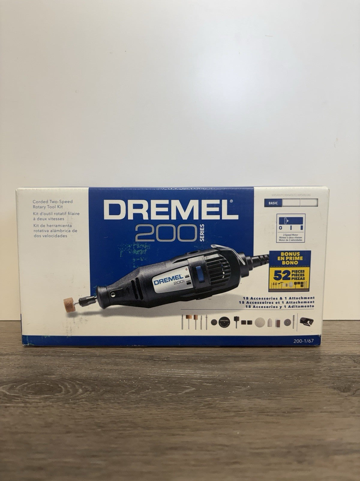 Dremel 200 Series Corded 2 Speed Rotary Tool  15 Accessories & 1 Attachment