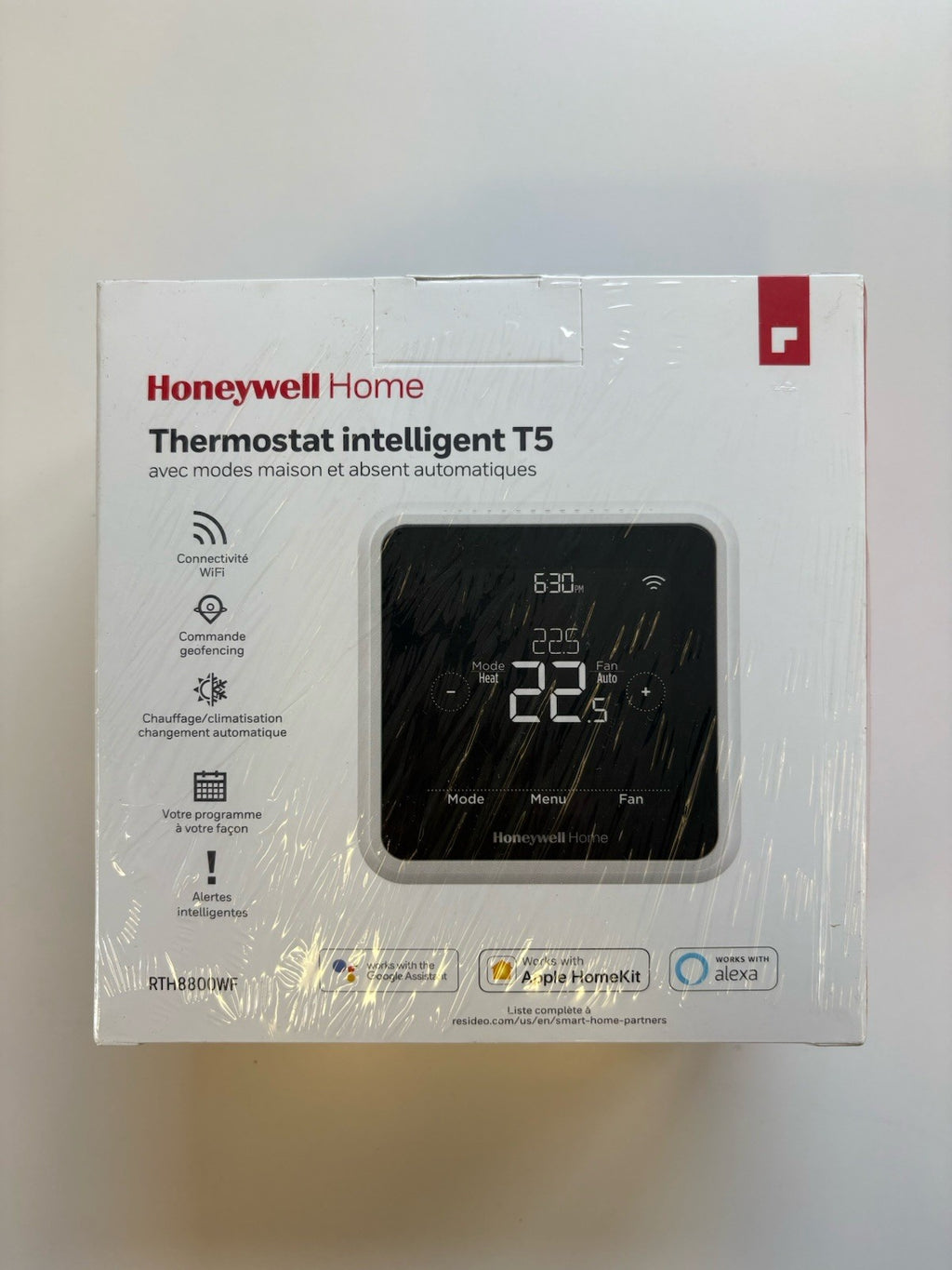 Honeywell T5 Smart Thermostat RTH8800WF2022, Brand new