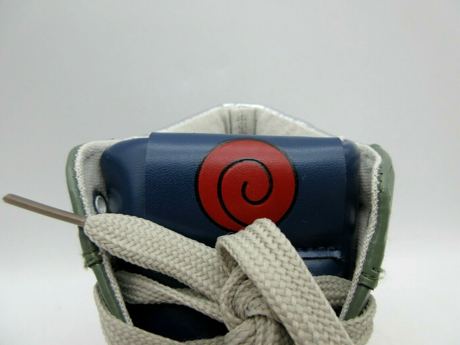 Naruto Shippuden Kakashi Run Hi-Top Sneakers Shoe Size 8 Anime 