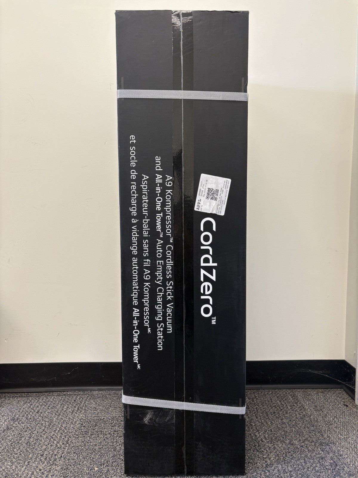 LG CordZero WiFi Bagged Cyclonic White Stick Vacuum W/ Auto Empty A931KWM - NEW