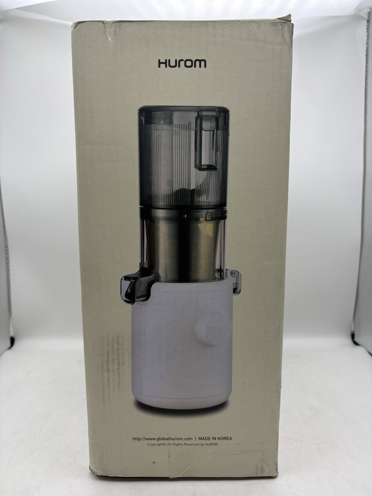 Hurom H310A Masticating All In One Juicer Small , Slow Squeeze Technology