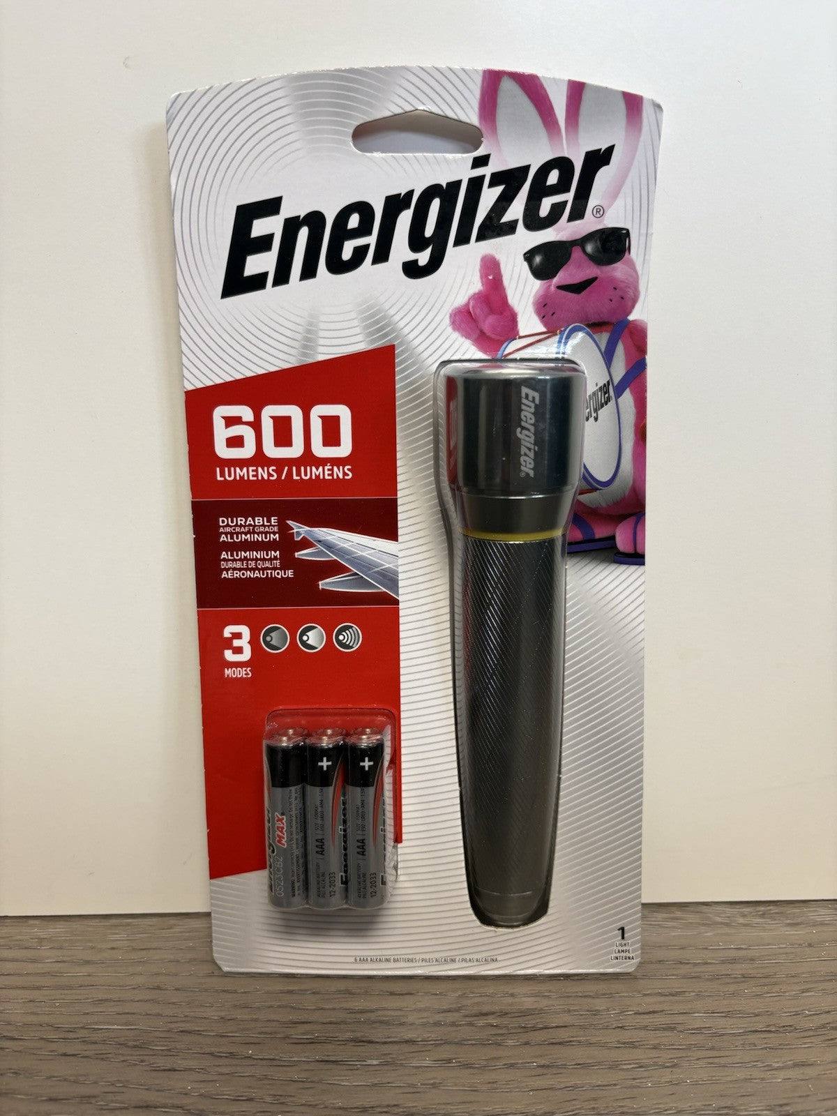 Energizer 600 Lumens MaxViz Technology Flashlight Aircraft Aluminum Batteries