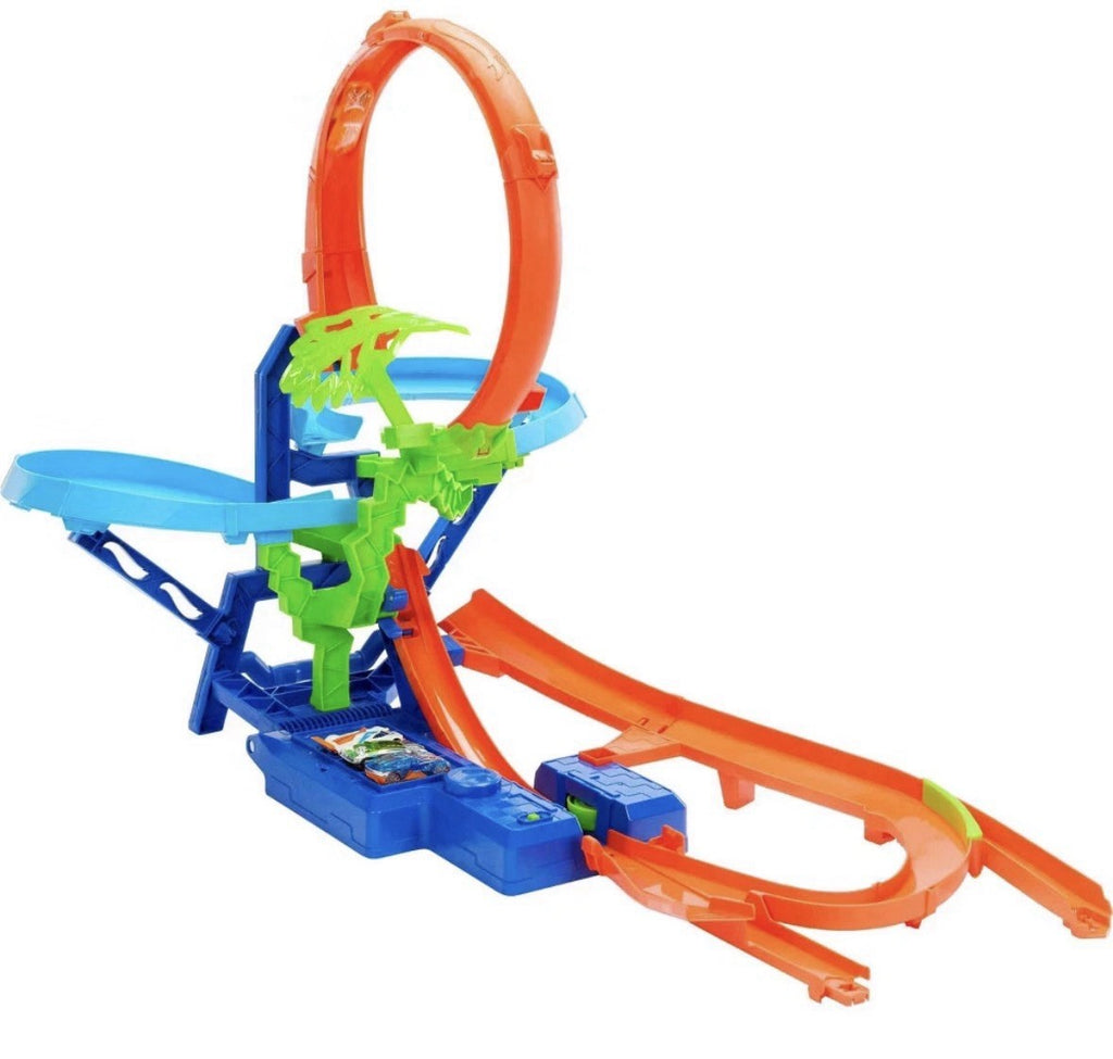 Hot Wheels Action Mid-Air Multi-Crash Toy Vehicle Playset - 37pk
