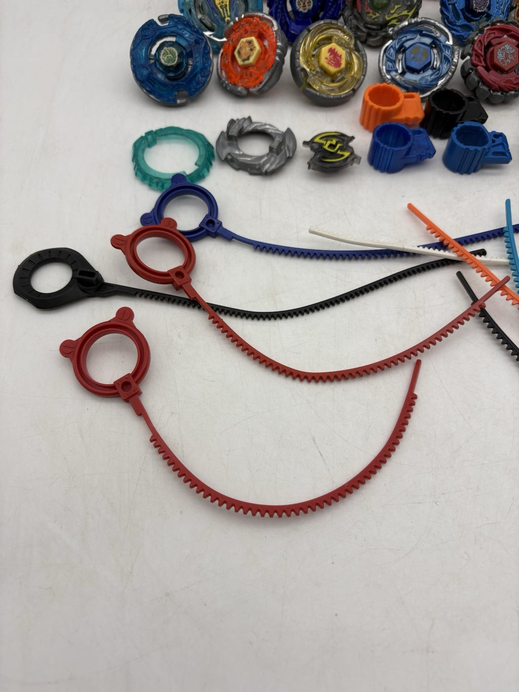 Hasbro Takara Beyblade Metal & Burst Pagasus Mixed lot Launcher