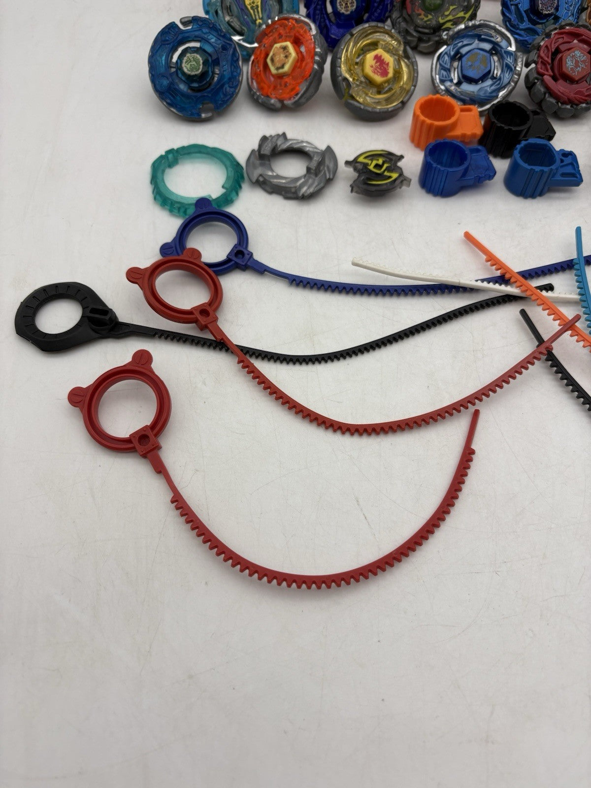 Hasbro Takara Beyblade Metal & Burst Pagasus Mixed lot Launcher