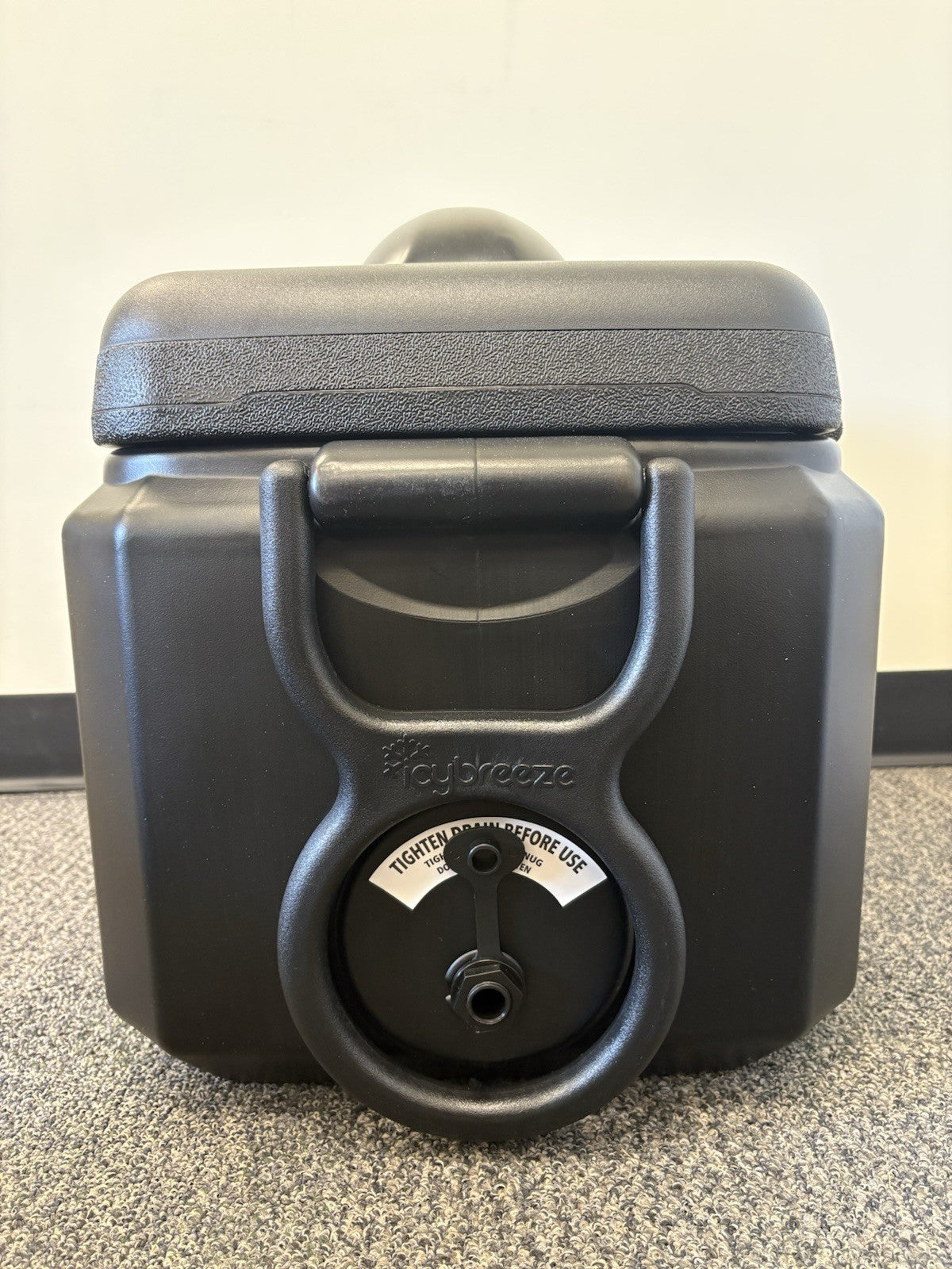 Icybreeze Portable Air Conditioner Cooler Black V2P-BLKBK