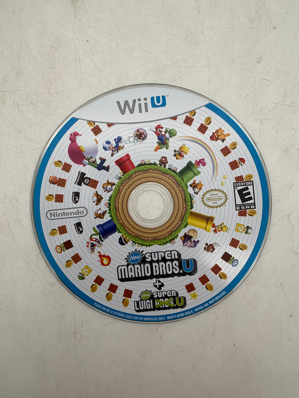 Super Mario Bros. U with New Super Luigi U. (Nintendo Wii)