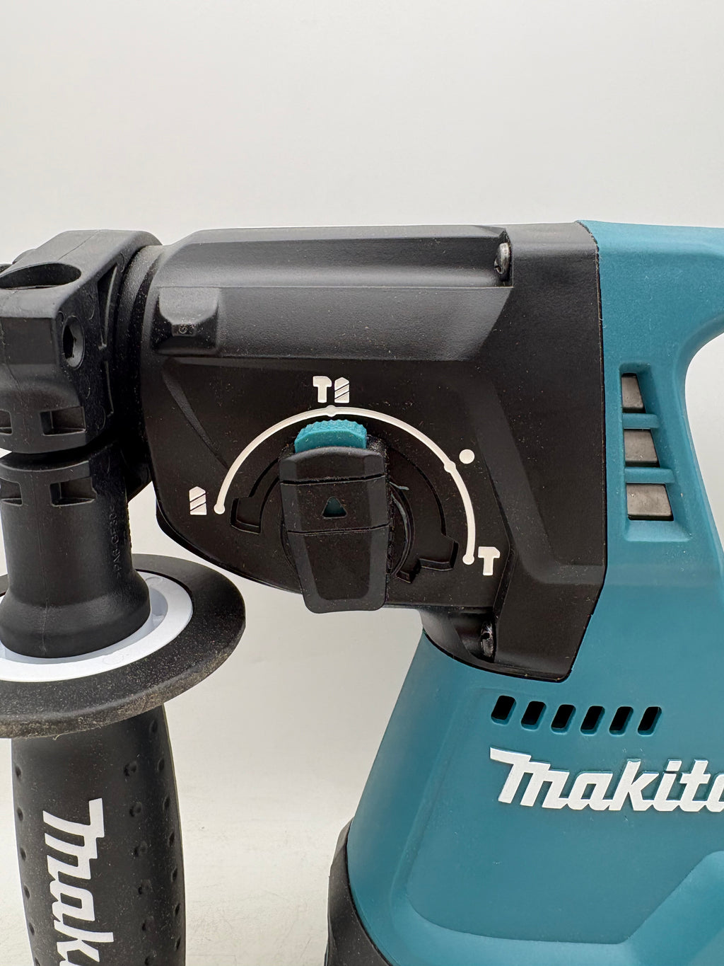 Makita DHR242Z 18V LXT Brushless SDS-Plus Rotary Hammer Drill Tool Only