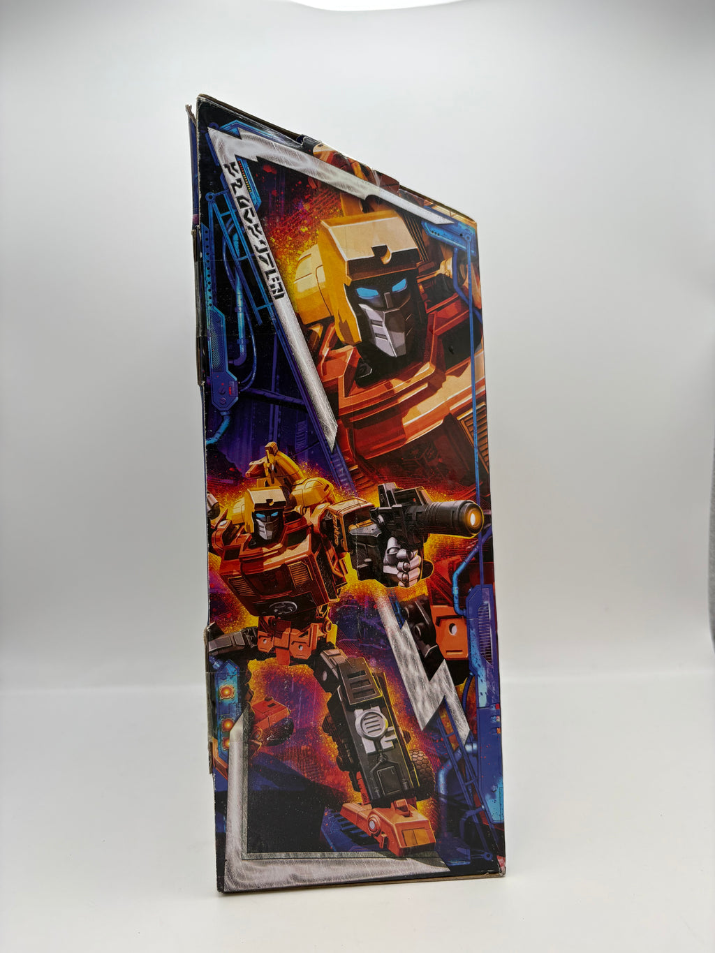 Transformers Generations Legacy United Leader G1 Triple Changer Sand
