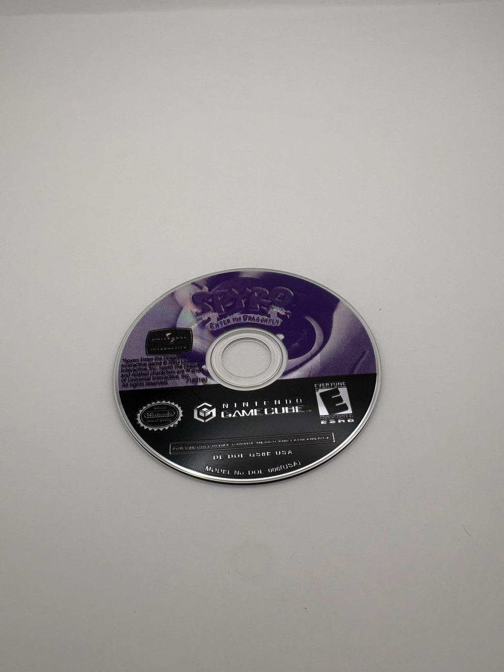 Spyro: Enter the Dragonfly Nintendo GameCube CIB
