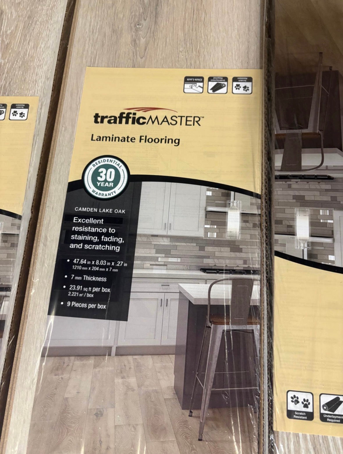 TrafficMaster Camden Lake Oak 7 mm T x 8 in. W Laminate Wood Flooring (23.9 sqft/case)