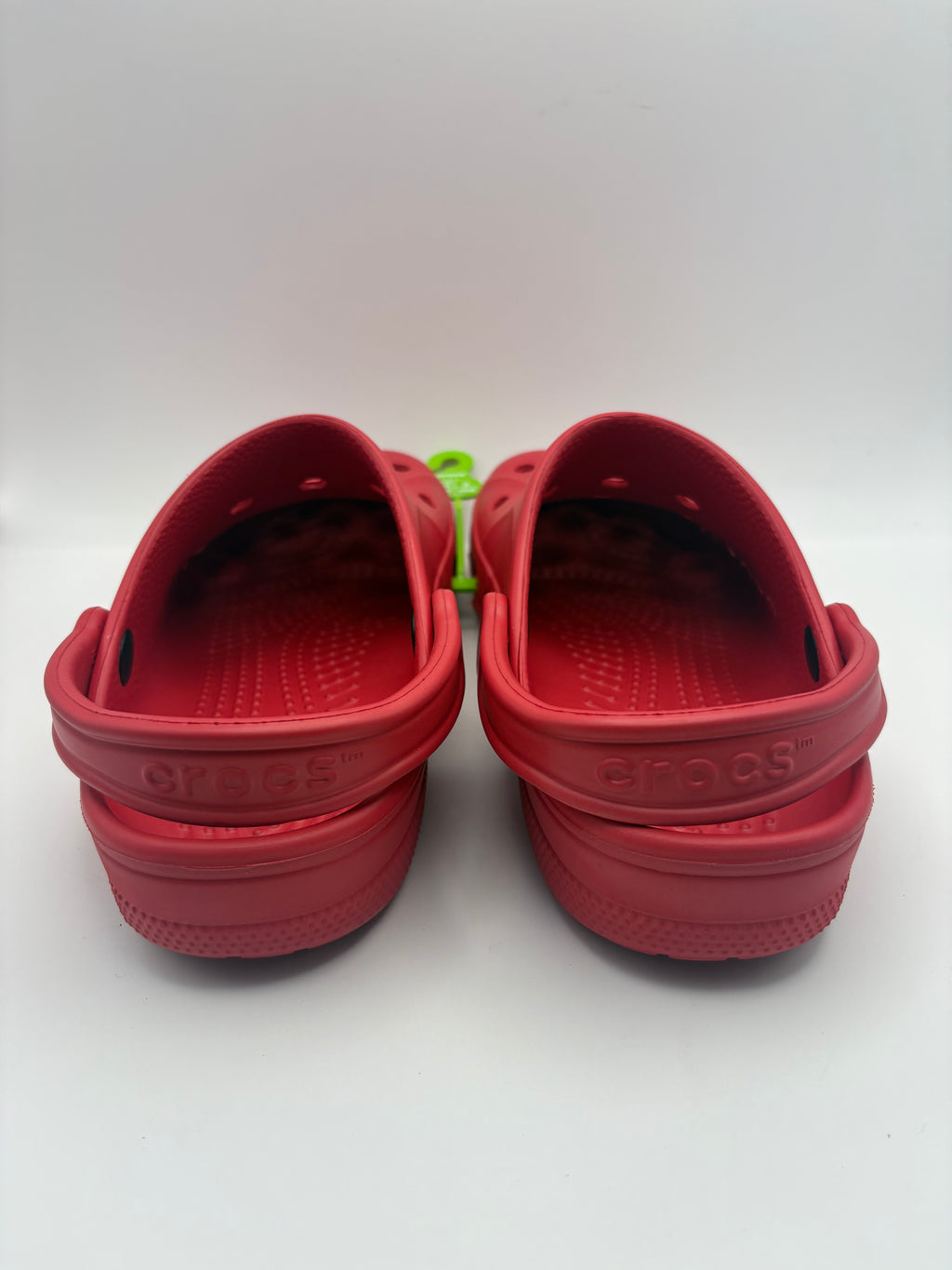 Crocs Adult Baya Clogs, Pepper, M6W8