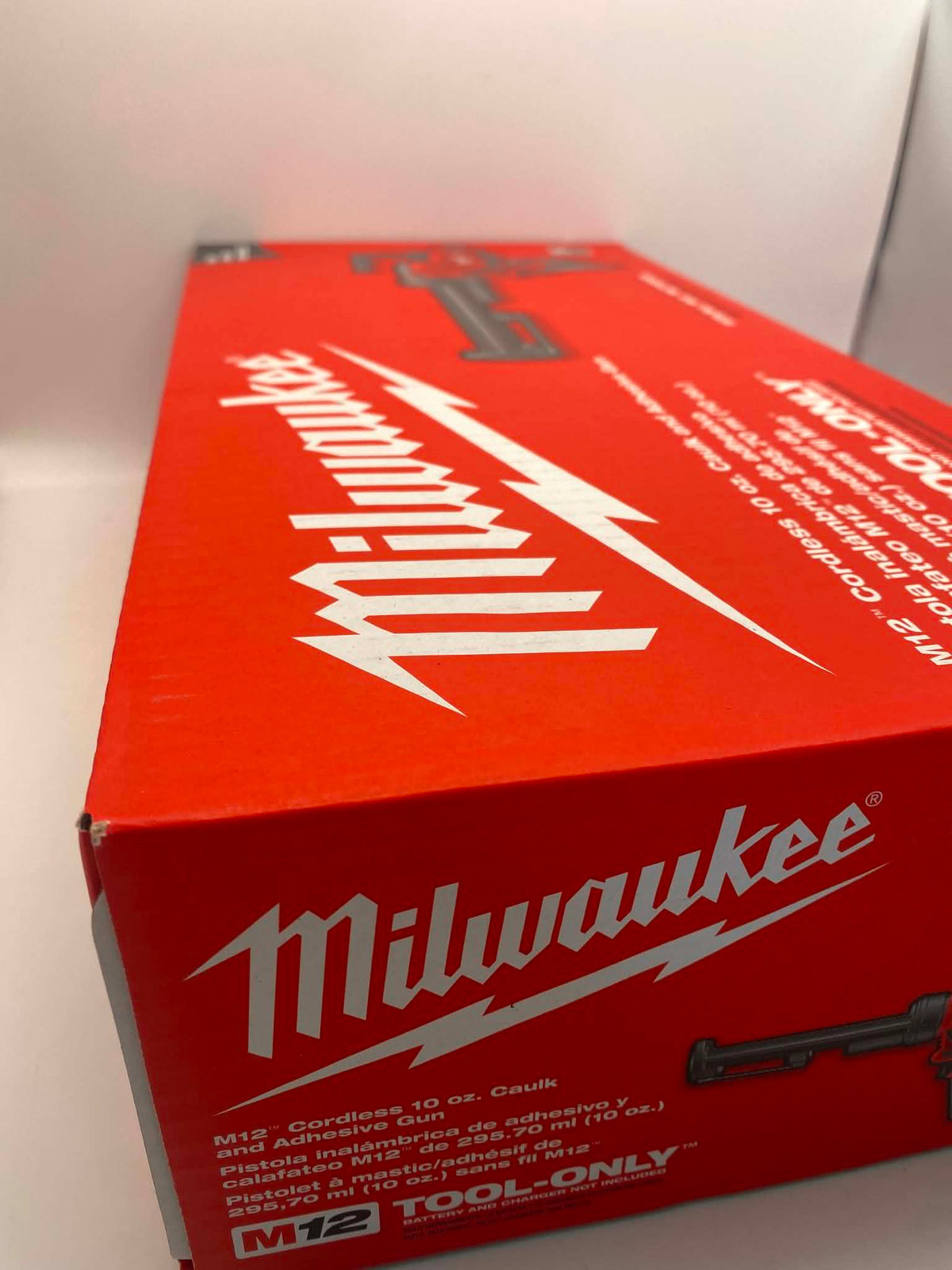 Milwaukee 2441-20 M12 10oz. Caulk and Adhesive Gun